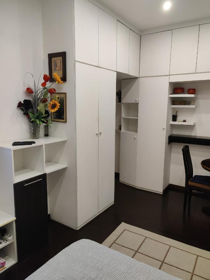 Slavija Square Apartment Cvetni Trg Belgrad Exterior foto