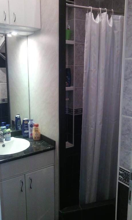 Slavija Square Apartment Cvetni Trg Belgrad Zimmer foto